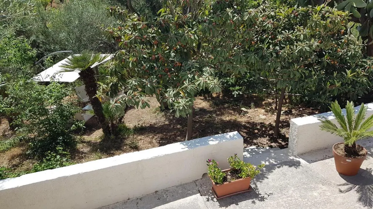 Il Lentisco Villa Noto 0*,